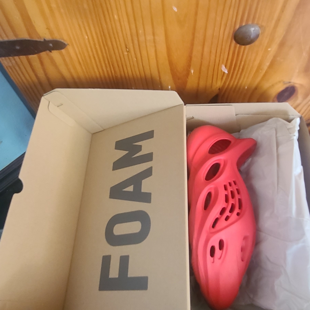 Yeezy Foam Runner Vermillion in size 11